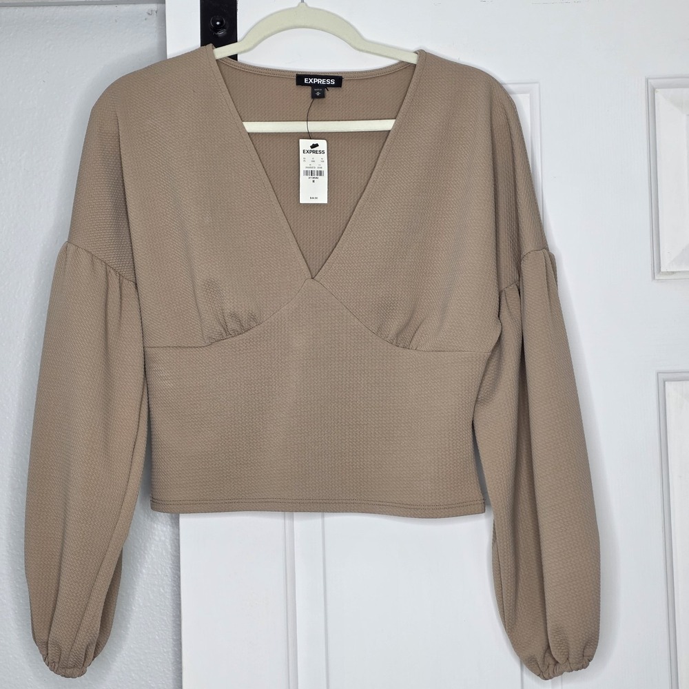 Express Sweetheart Neck Balloon Sleeve Top Size Medium BNWT